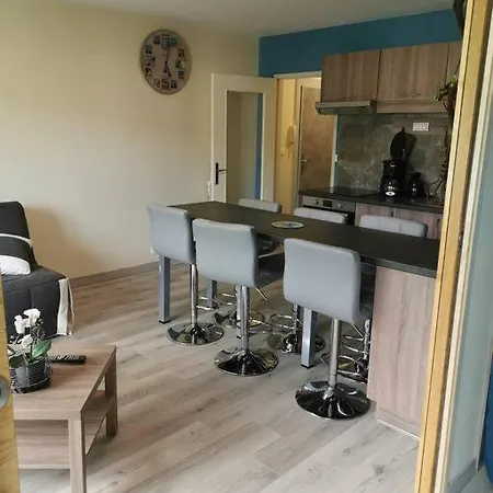 Le Bonheur Au Feuillage * Honfleur